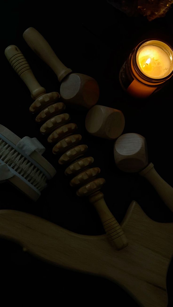 Herramientas de madera para descarga muscular deportiva